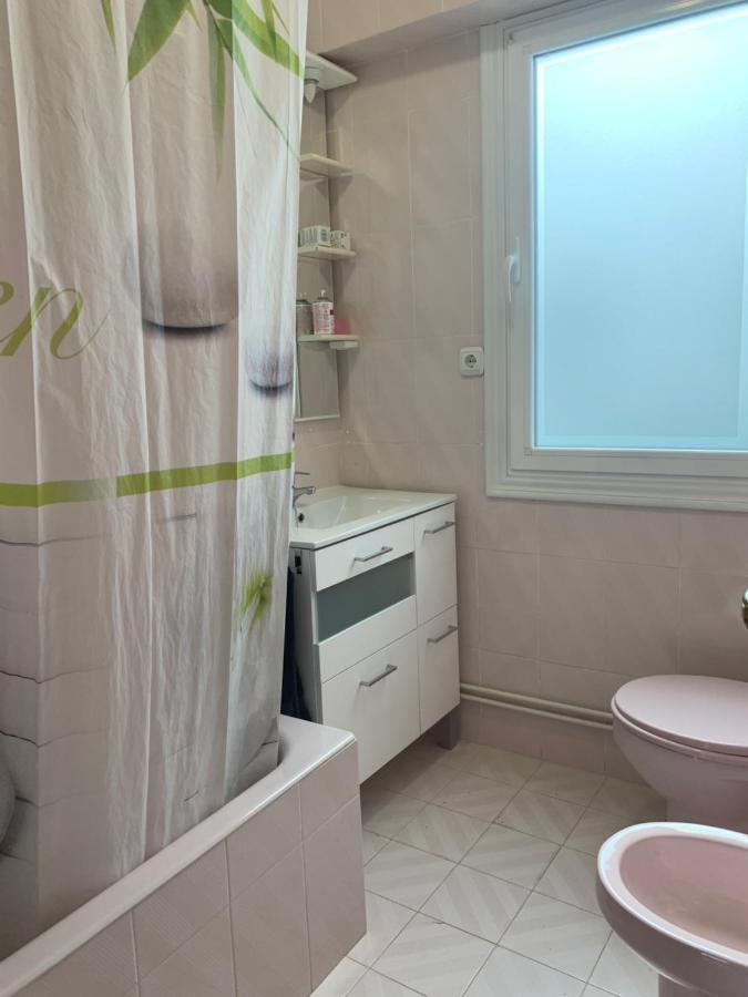 Piso Centrico En Irun Apartment Ngoại thất bức ảnh